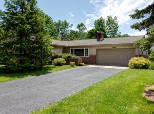 1545 Ridgeview Rd, Columbus, OH 43221