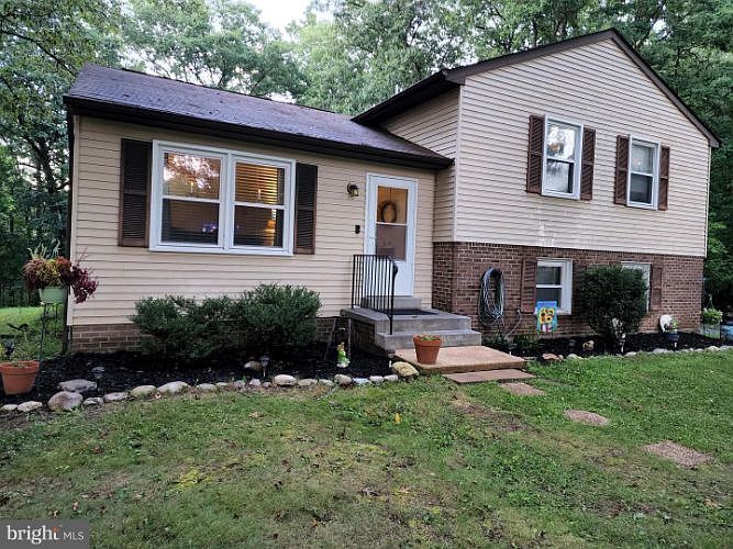 1st image of 99 Poca Bella Dr
