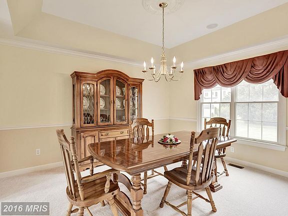 5th image of 1208 W Blue Bird Ct