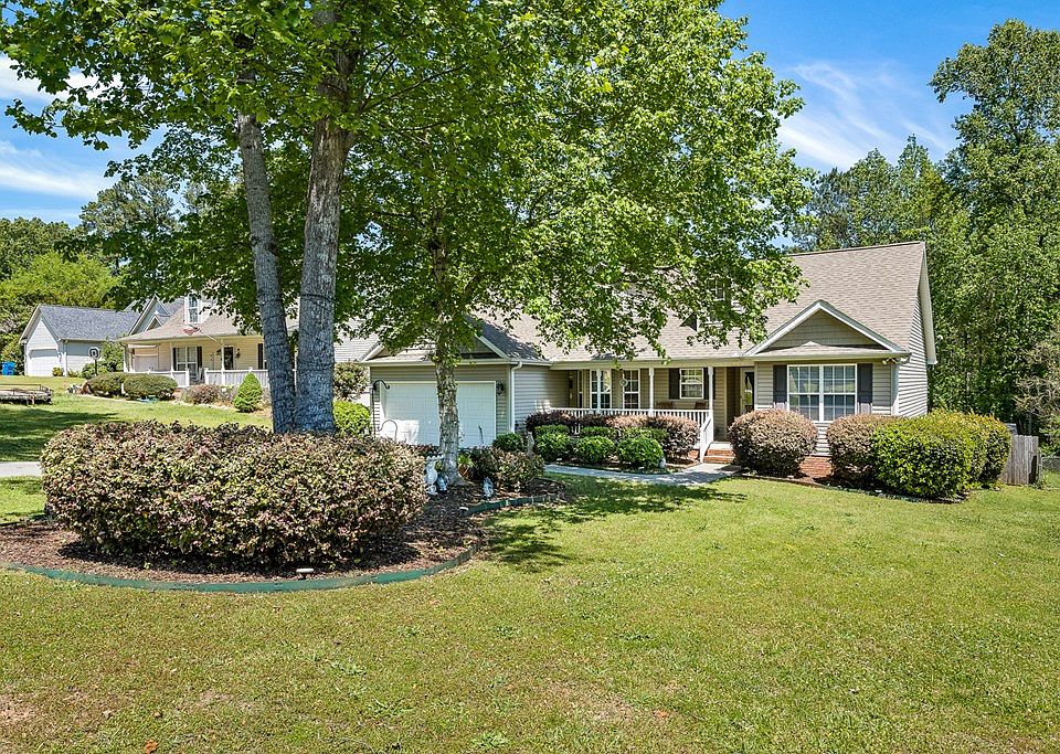 1012 N Lake Dr, Greenwood, SC 29649 Zillow