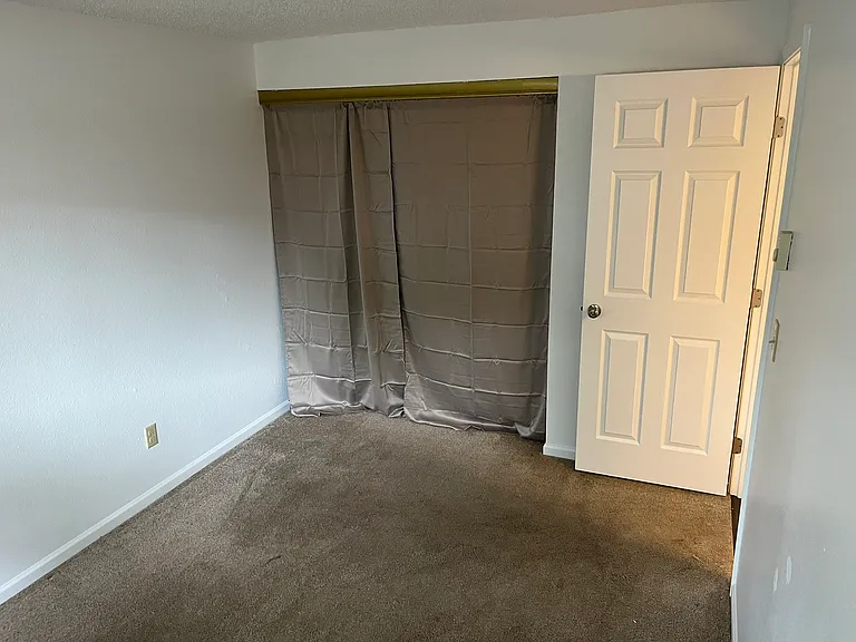 6702 N Albina Ave #6702 — Photo 8