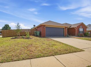 1220 Eastview Cir, Yukon, OK 73099
