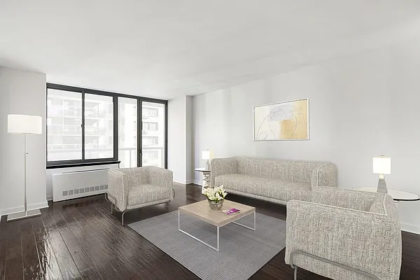 Sold by Nest Seekers International | media 1