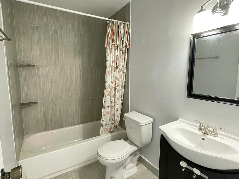 16344 Country Lake Cir — Photo 22