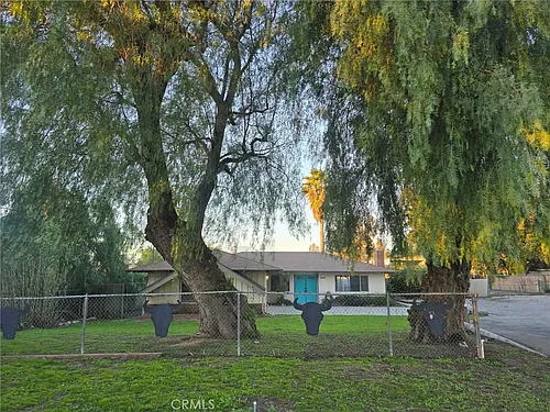 607 6th St Photo 1
