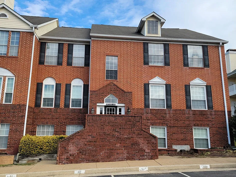 668 Gateway Dr SE #414