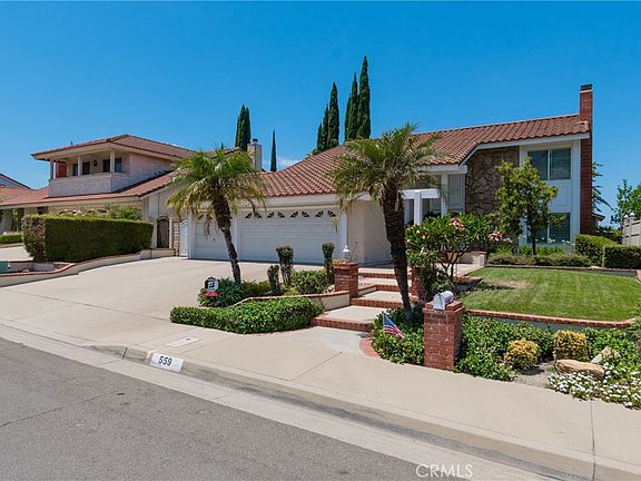 2nd image of 559 Great Bend Dr