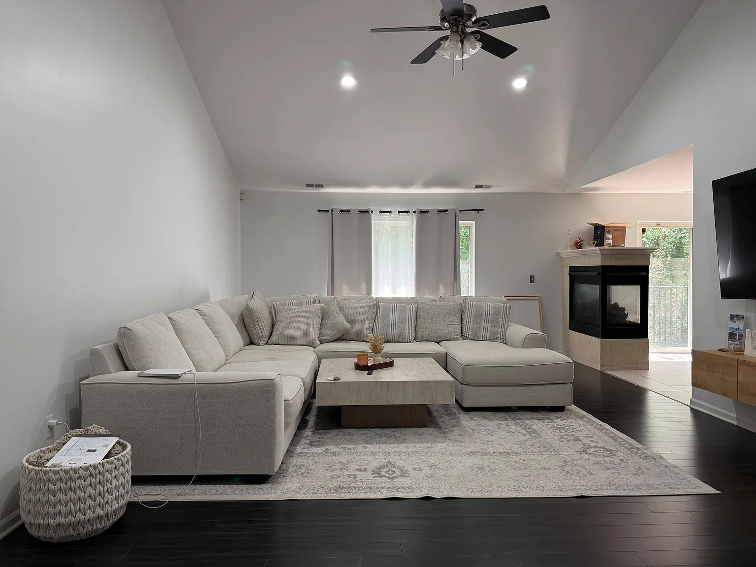 3528 Eagle Creek Dr — Photo 4