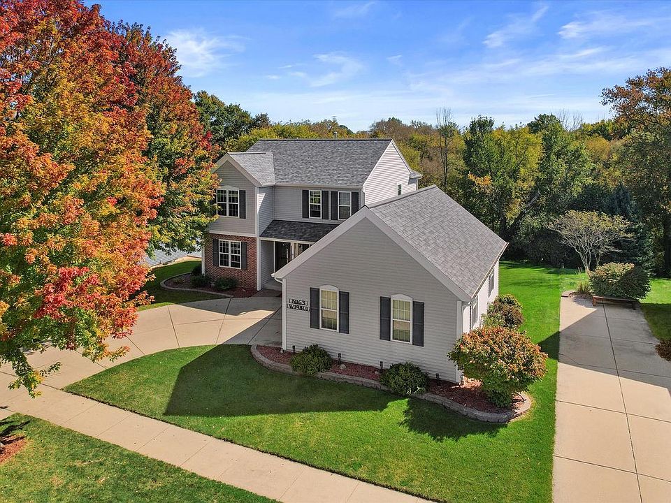 1st image of N163W19801 Riverview DRIVE