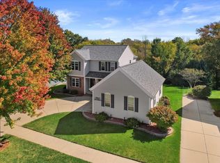 N163W19801 Riverview Dr, Jackson, WI 53037