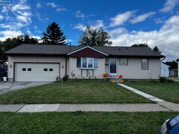 251 Brinker St, Bellevue, OH 44811
