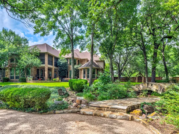 3905 Rothschild Dr, Flower Mound, TX 75022