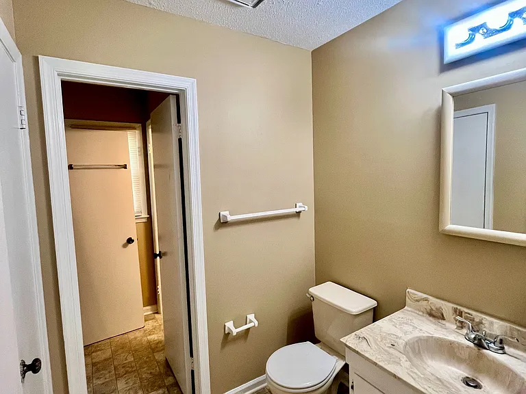 5531 McCormick Rd — Photo 10