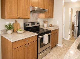 3326 Lombard Ave APT 23, Everett, WA 98201