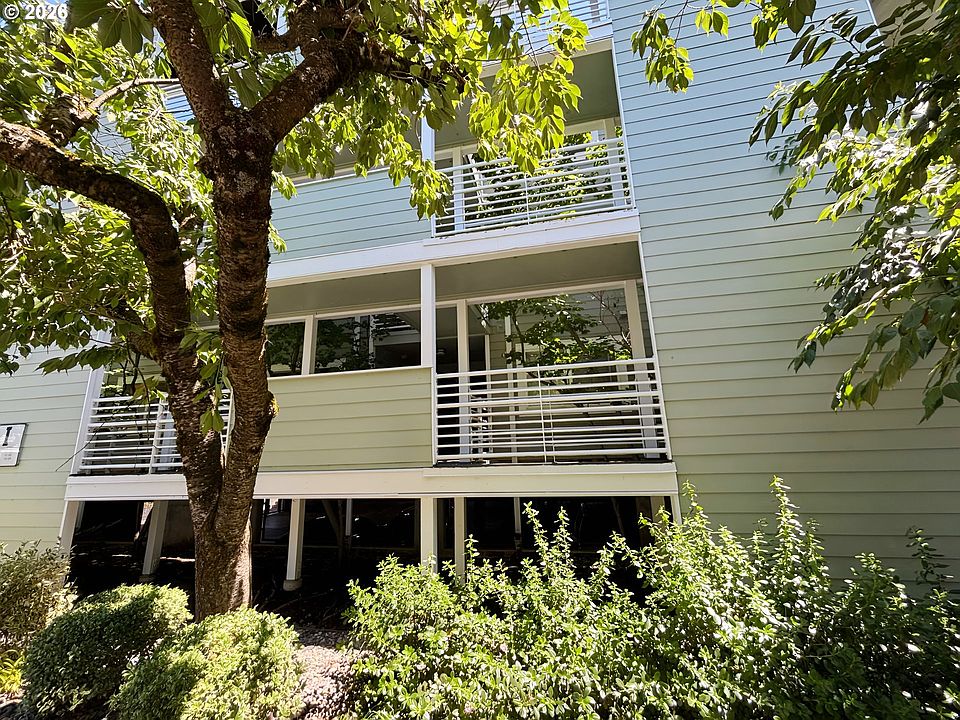 1st image of 247 N Hayden Bay Dr
