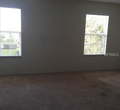 4th image of 275 Glowing Peace Ln
