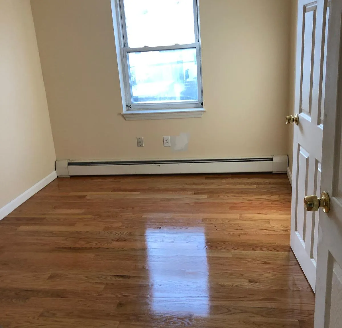 3 bed, 1224 sqft, $2,500 — Photo 3
