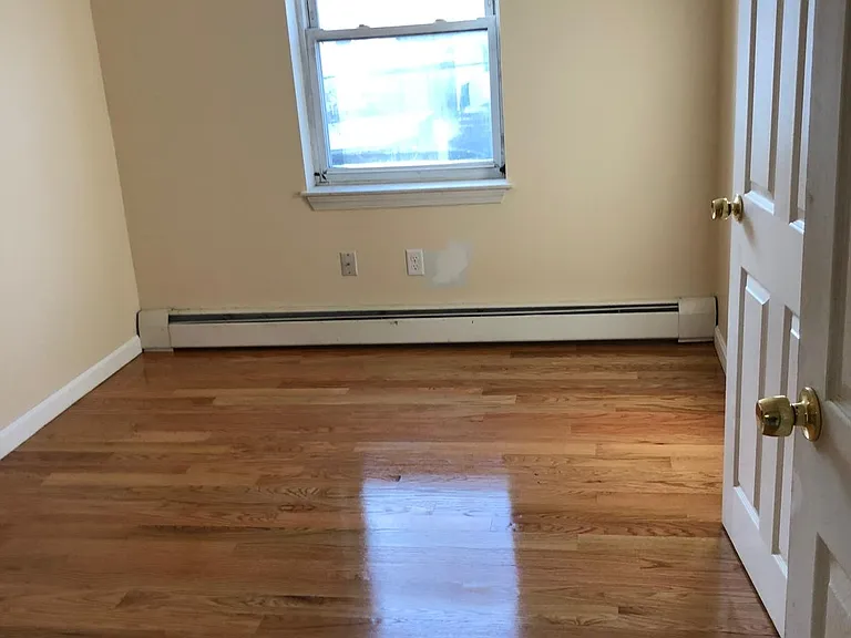 28 Ware St #3 — Photo 3