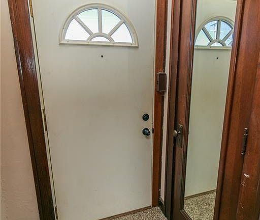 2nd image of 10614 Langton Ave