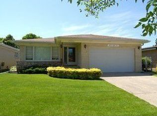 1122 N Clifton Ave, Park Ridge, IL 60068