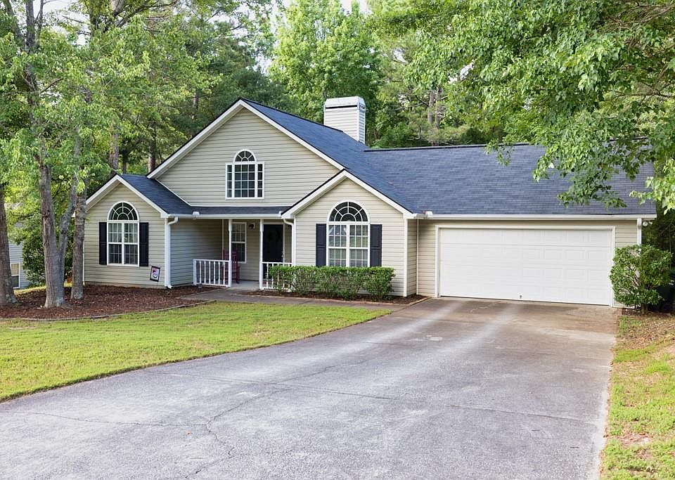 1st image of 460 Windermere Dr