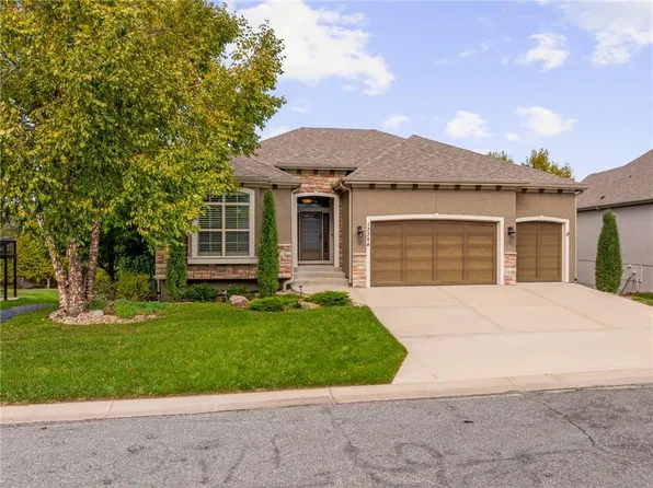 13324 W 172nd St, Overland Park, KS 66221