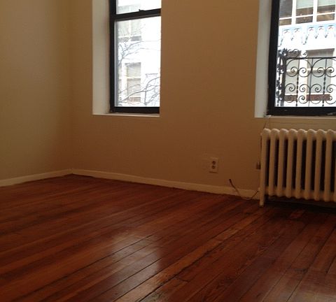 3rd image of 98 Charlton St APT 5