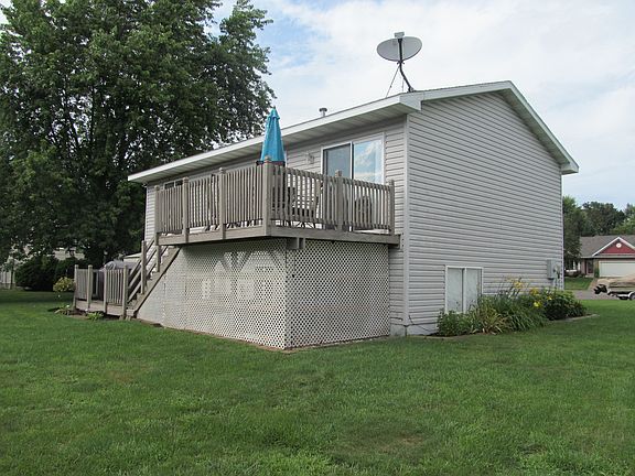 4th image of 104 Ivy Dr
