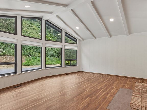 4th image of 4125 Canada Ct