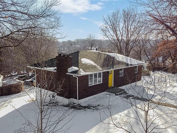 3rd image of 3135 N 44th St