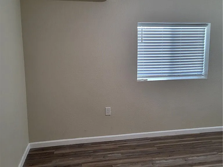 1117 W Evans St — Photo 2