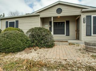 216 Knights Cir, Streetman, TX 75859