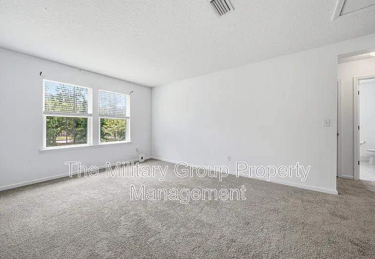 391 Hepburn Rd — Photo 36