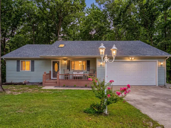 71 Queensberry Drive, Branson West, MO 65737