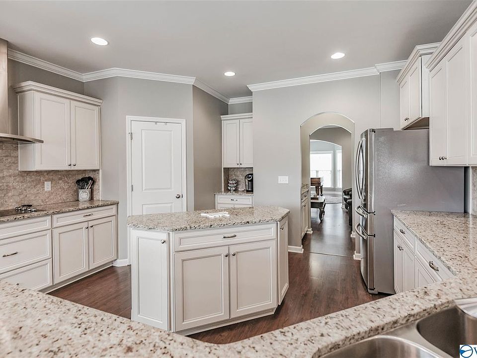 1st image of 15119 Lakeside Trl SW