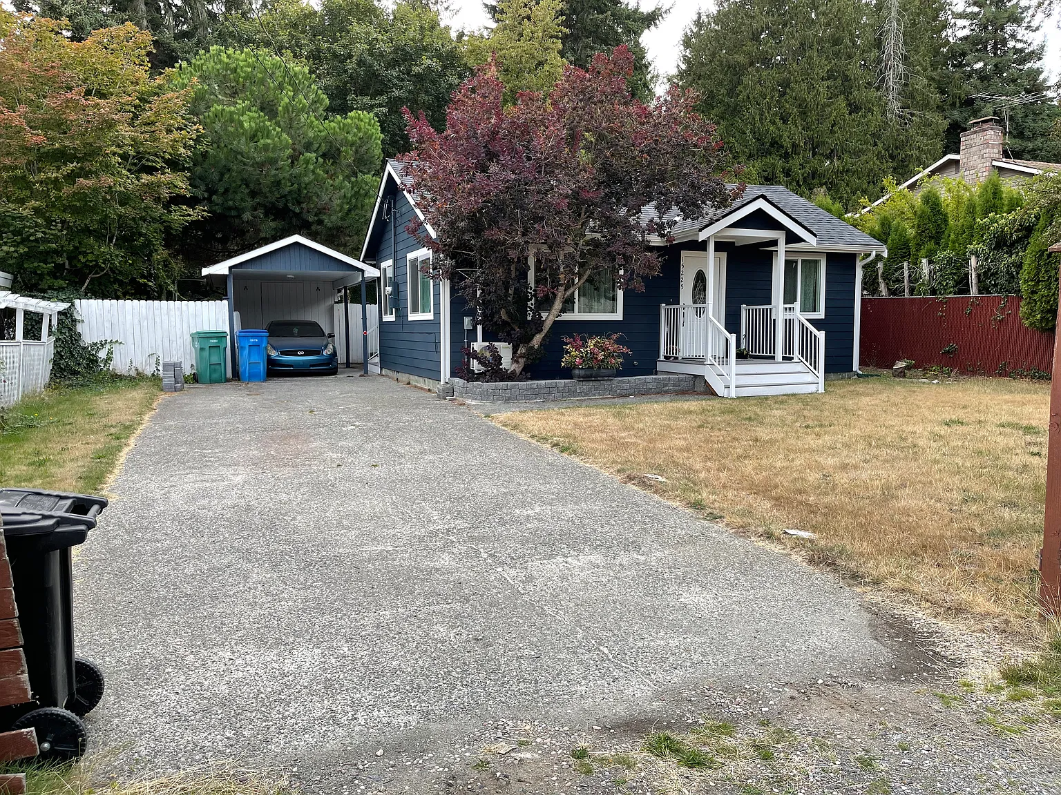2 bed, 940 sqft, $3,300 — Photo 2
