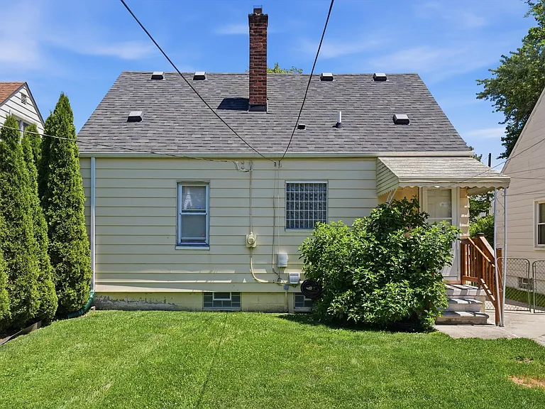 3432 Woodside St — Photo 31