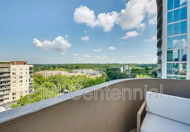 2161 Peachtree Rd NE #801 — Photo 4