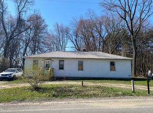 996 E Sager Rd, Hastings, MI 49058