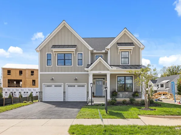 42C Whisperwood Ct, Troy, VA 22974