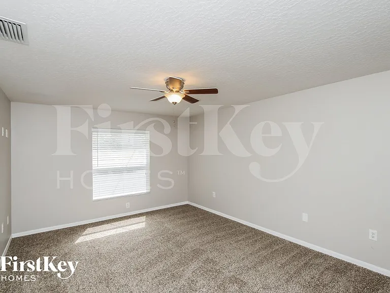 766 Altara Ln NE — Photo 8