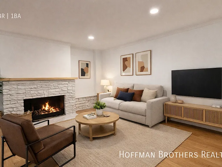 1839 S Beverly Glen Blvd #4 — Photo 1