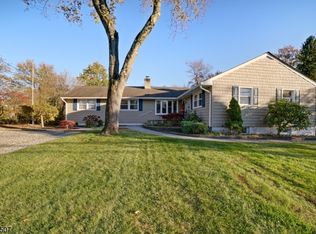 94 Black Oak Ridge Rd, Wayne, NJ 07470