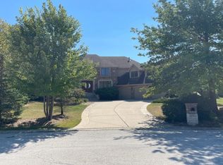 347 Walnut Ridge Ct, Frankfort, IL 60423