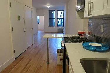 Rented by Manhattan Best Realty, Inc.