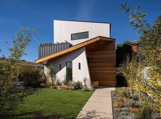 1033 Palms Blvd, Venice, CA 90291