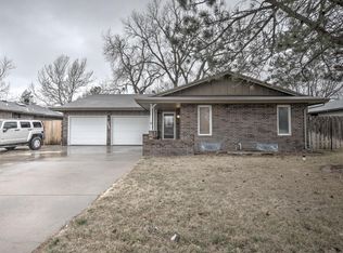 2609 N Belmont Pl, Garden City, KS 67846