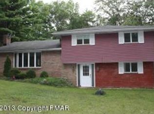 151 R Pope Rd, Stroudsburg, PA 18360
