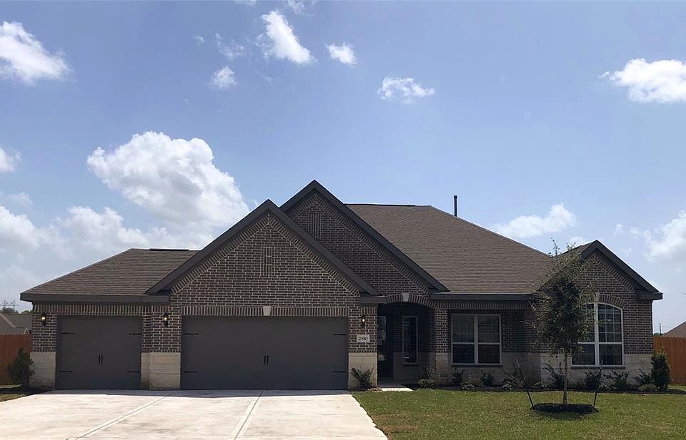 1st image of 2810 Emerald Pines Ln