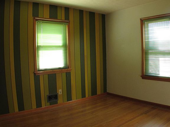 4th image of 6605 Sunny Vale Way